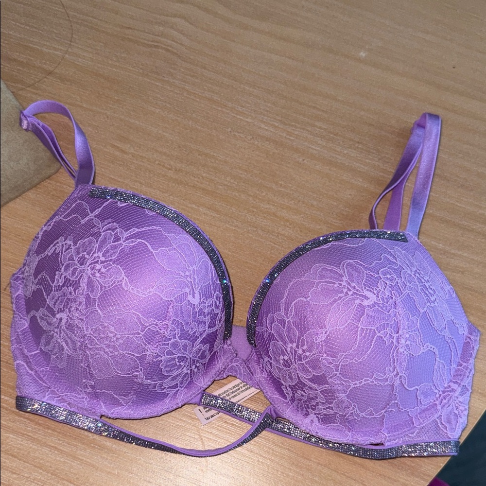 Victoria's Secret Lavender Lace Push-Up Bra with Sparkle Trim